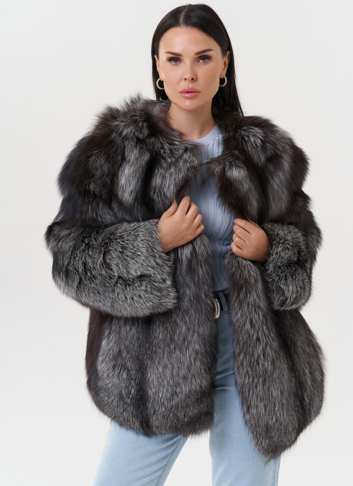 Шуба оверсайз из меха чернобурки
