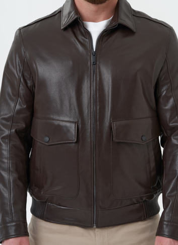 Мужская куртка из натуральной кожи коричневого цвета