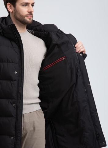 Мужской удлиненный пуховик с капюшоном