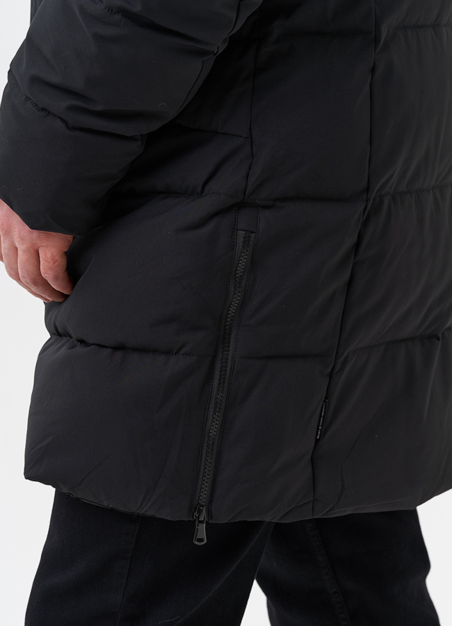 Мужской пуховик с капюшоном  модель № 28269 универмаг малина