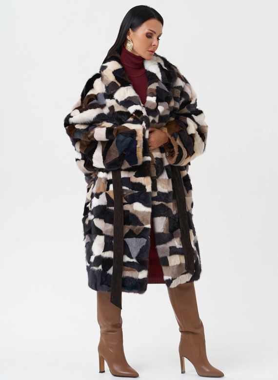 Шуба из меха норки с английским воротником