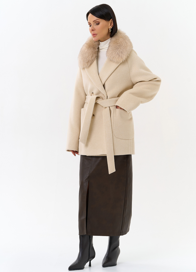 Женское утепленное пальто с отделкой из меха песца модель № 32004 в рассрочку