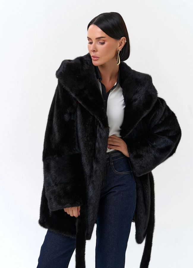 Шуба из меха норки с капюшоном модель № 33697 универмаг малина