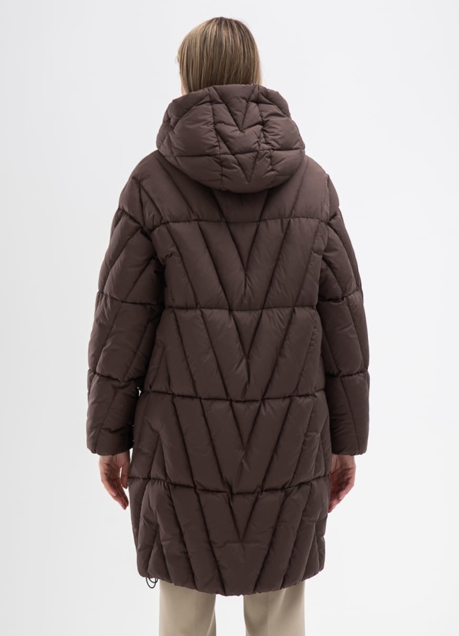 Женский пуховик коричневого цвета с капюшоном модель № 31134 в рассрочку