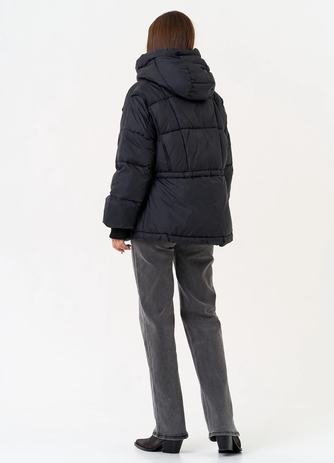 Женский черный пуховик с капюшоном модель № 31582 в рассрочку