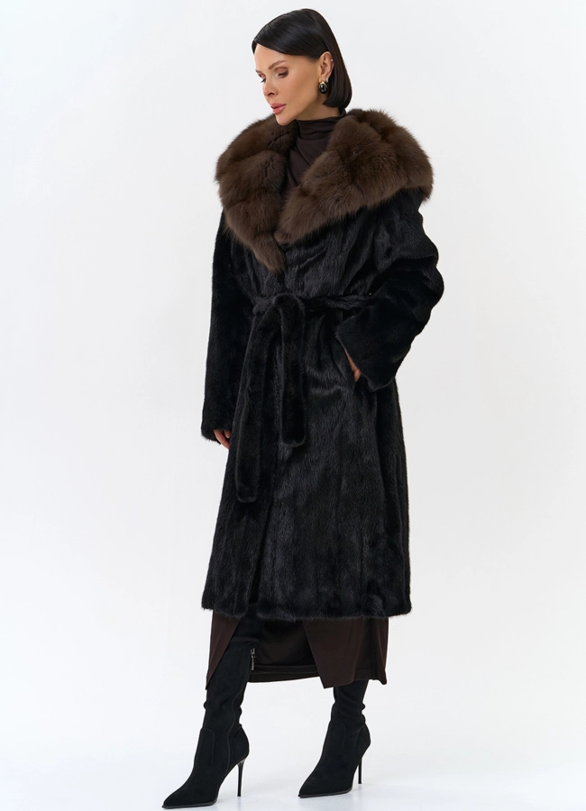 Шуба из норки с капюшоном  модель № 25003 универмаг малина